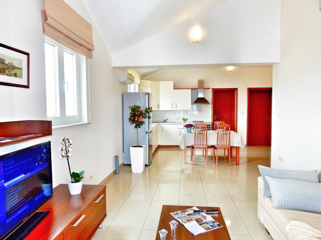 Apartments Kovacic Malinska Extérieur photo